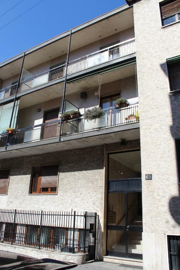 Apartment Paruta 65 Milano Esterno foto