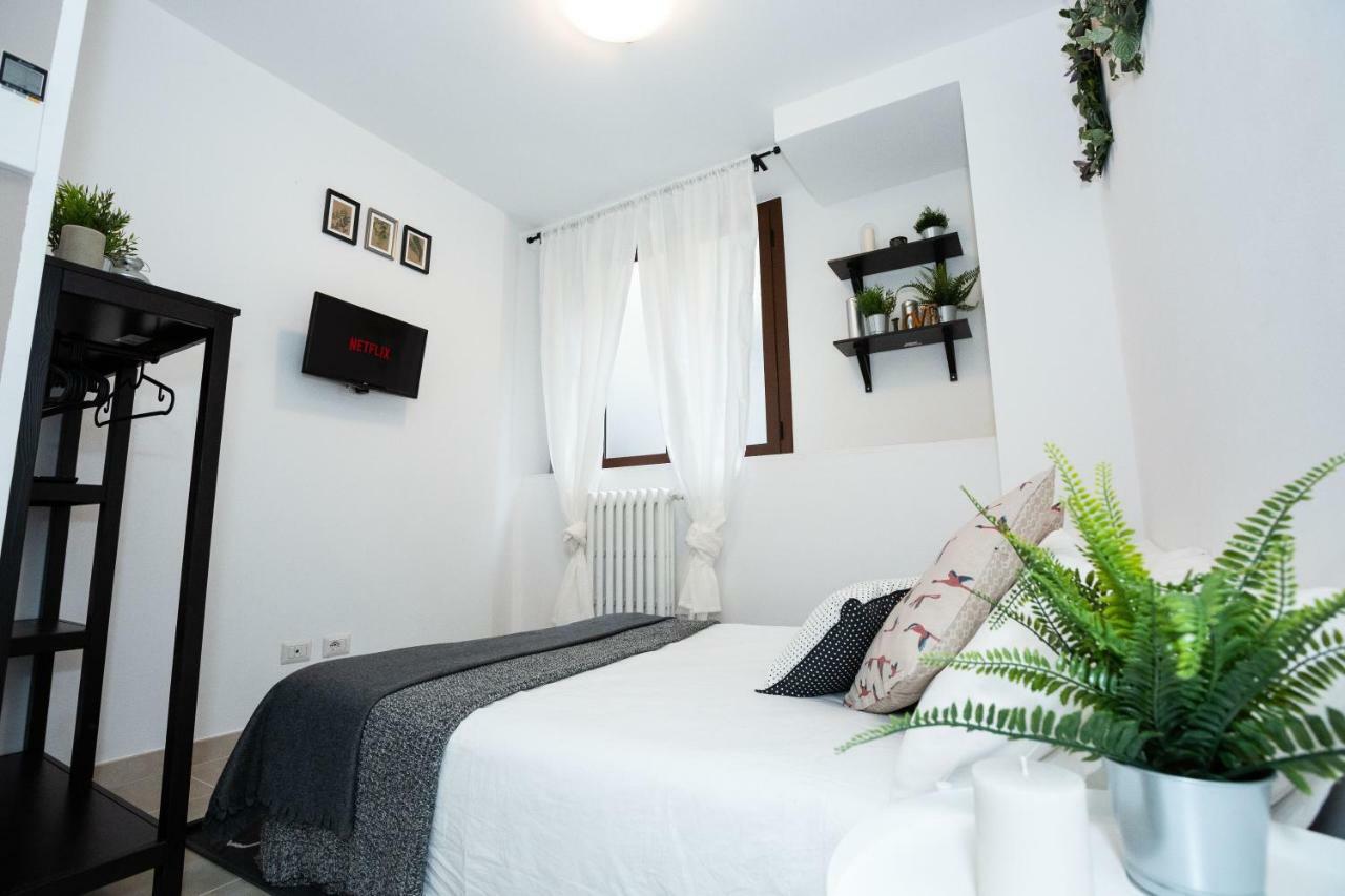 Apartment Paruta 65 Milano Esterno foto